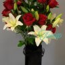 Lillies_white_roses.jpg